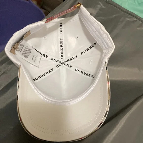 Baseball cap 🧢 - Picture 4 of 4